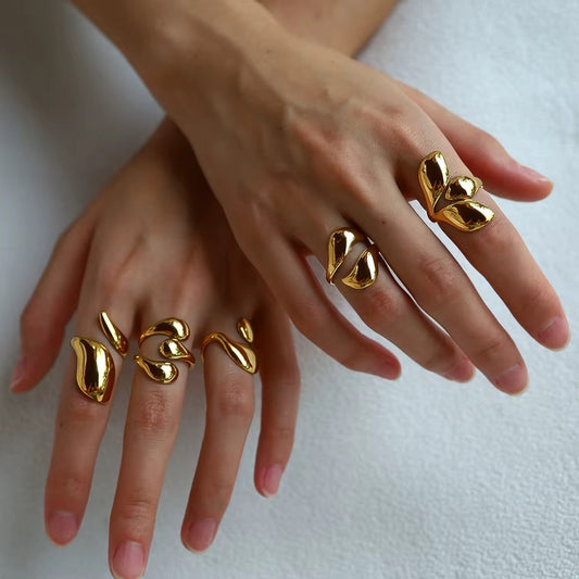 TWIRL ME RING