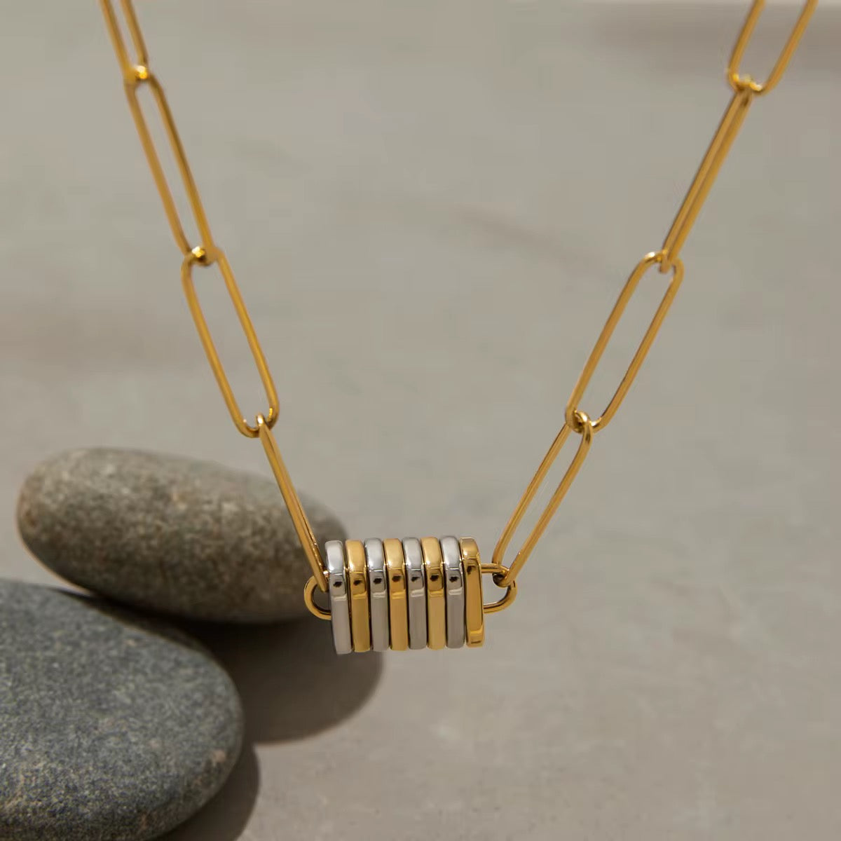 FAY CHAIN