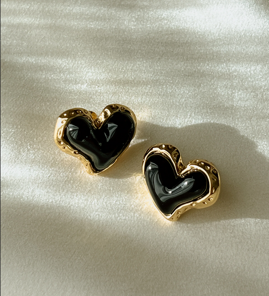 NOIRA EARRINGS